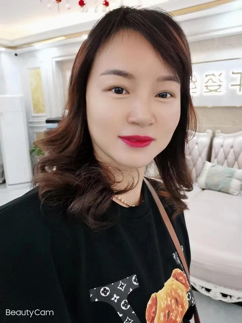 公海7108线路财务部出纳杨冰