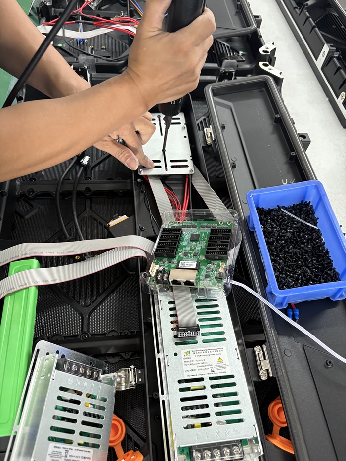 户外p3.91的led租赁屏 (3).jpg